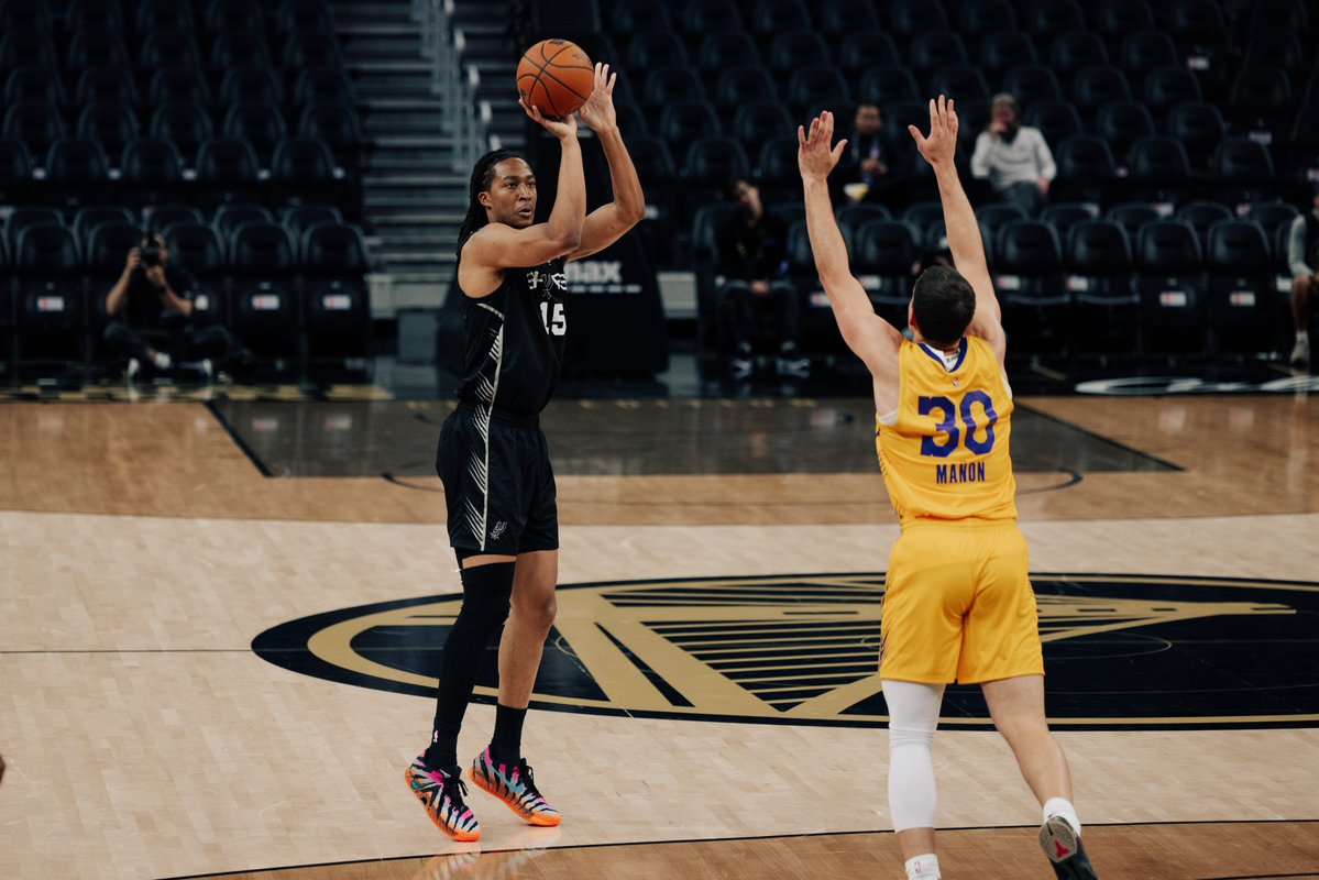 spurs's tweet photo. That's a wrap from Cali

Next stop...Vegas! 
@Ledger | #SummerSpurs https://t.co/ZCpRTRpQry