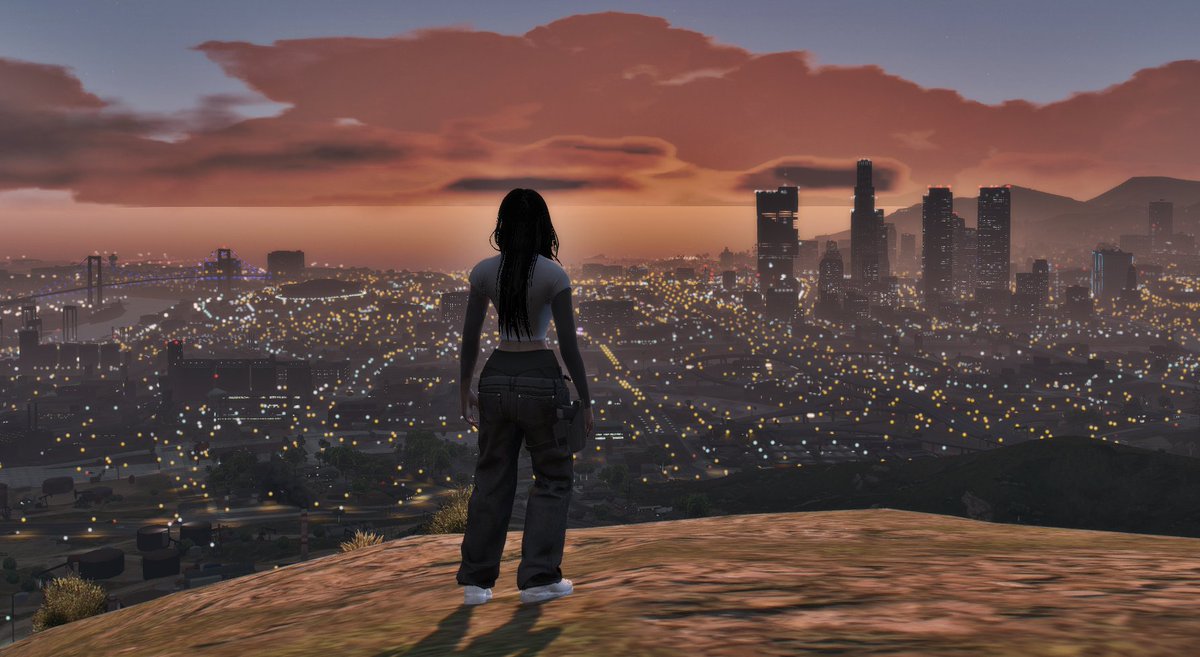 WretchedCityRP's tweet photo. New faces, new stories, endless possibilities. Welcome to Wretched City. 🌃

#FiveM #WretchedCityRP #GTA5RP #GamingMoments #Roleplay #FYP #Viral #FunnyMoments #GamingCommunity #RP #GTAV https://t.co/CF7zx8jCxi