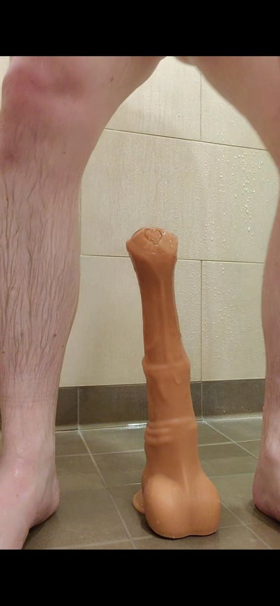 getspegged333's tweet photo. @MizzBizey Mmm seems we have the same taste in toys https://t.co/JNI3QH71d1
