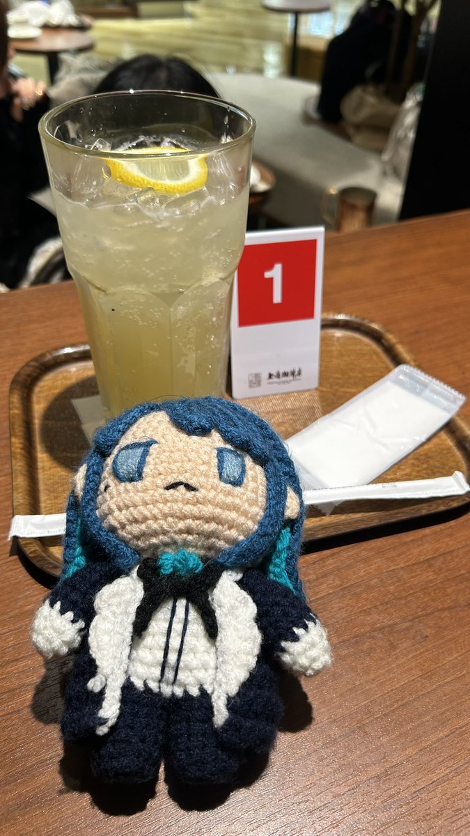 ashkantoe's tweet photo. 空港へ向かう前の最後の食事 😢 https://t.co/VOvDrXLQeJ