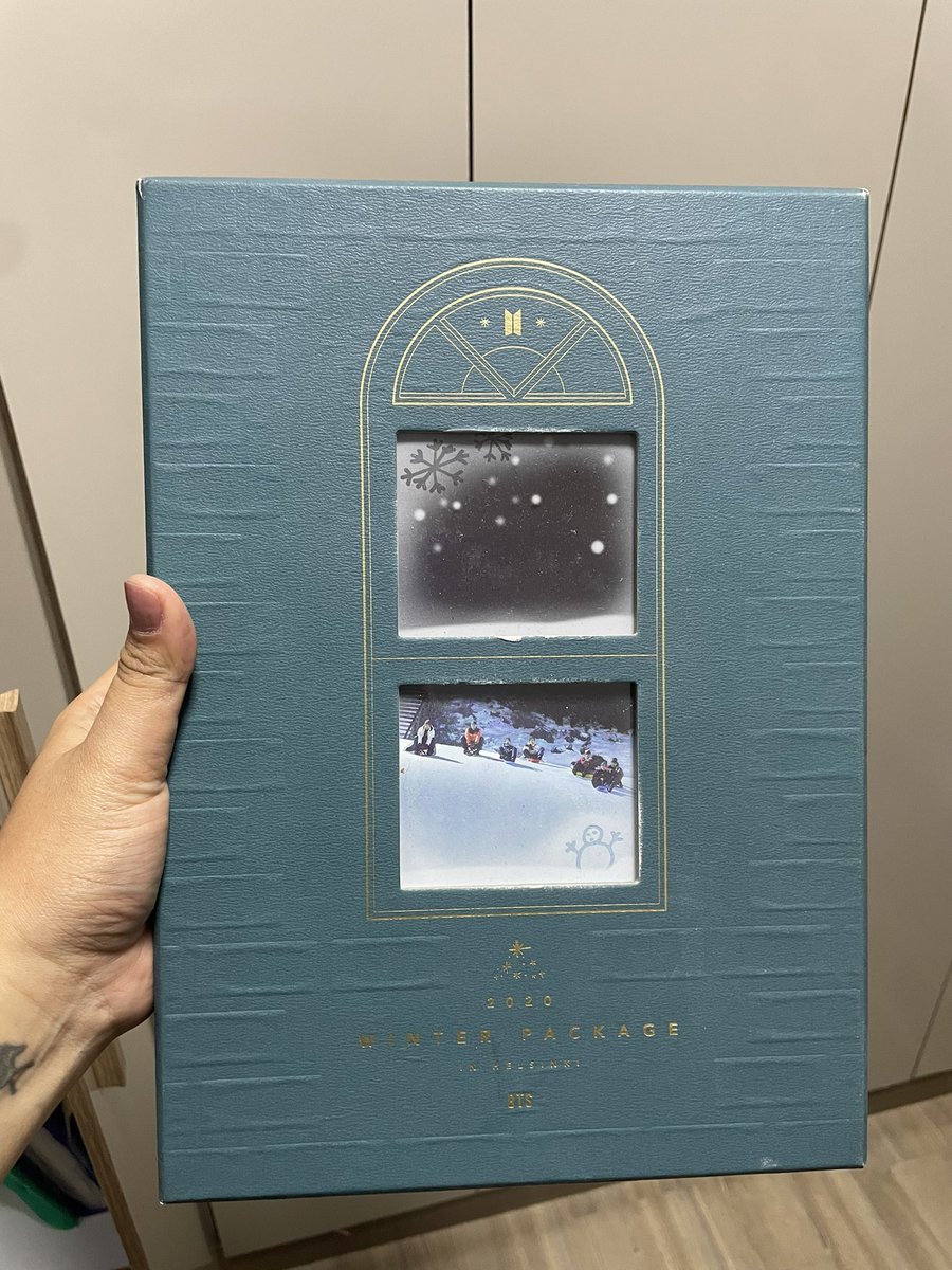 hobibr3's tweet photo. Vendo itens bts 

100 por álbum 
500 Winter package completo 
600 funkos butter 
Bt21 de 90 a 150 depende do membr 
Bangtan rt pfvr https://t.co/LCcfDGely5