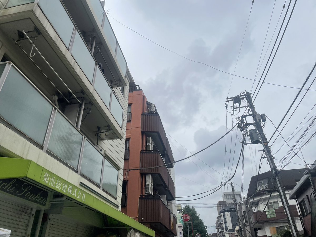 kikusou_com's tweet photo. おは菊(/・ω・)/
池袋は曇り☁
7/7七夕✨どうせなら天の川をみたい
という願い事をしたいです。
吉野家さん受注生産最高！！でも
おひとり様３点までだから
家族全員には数が足らなかったです(´;ω;｀)
それでは本日も安全第一に
#企業公式が毎朝地元の天気を言い合う
#企業公式相互フォロー https://t.co/1cZuJW9U8F