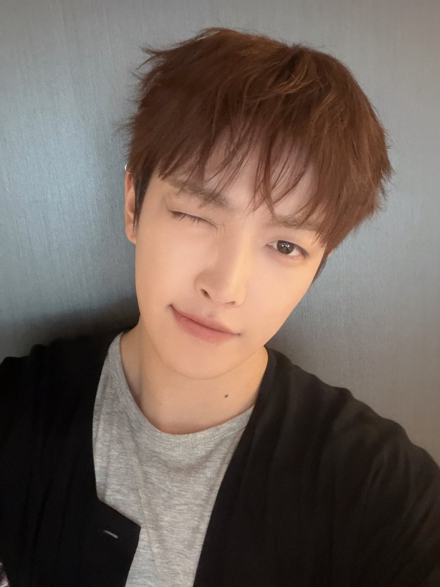 Diaryato's tweet photo. 아너무이뻐 미쳤나ㅠㅠㅠ https://t.co/DStuQ9dlir