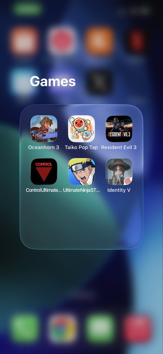 aimanshion's tweet photo. Promise to myself buy iphone not to play game ,endup become my gaming device 😭 play game on iphone very different sia https://t.co/9u7tEnjWkP