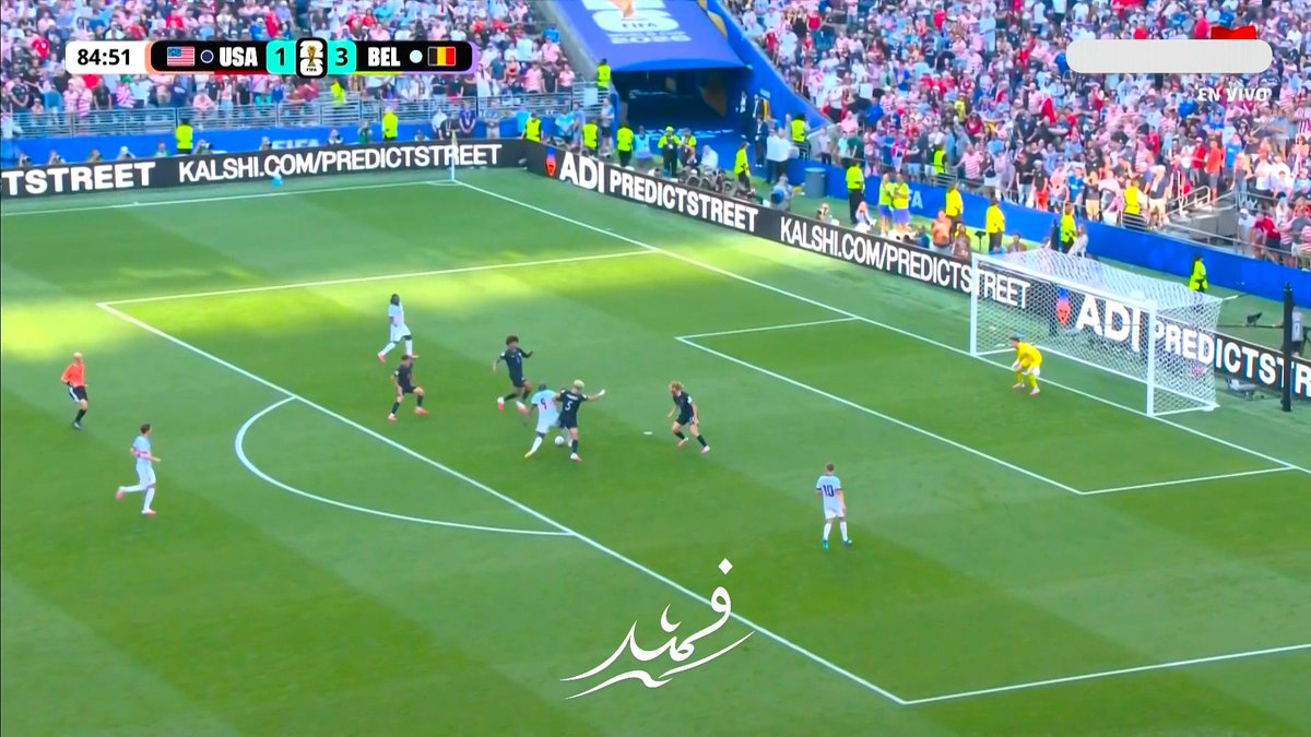 FH4A's tweet photo. 🚨🚨مرور خيالي من دوكو ومرر لـ لوكاكو بس انقطعت منه لاعب كان يبي يخترق جسم 3 لاعبين !!!!!!!!!

#بلجيكا_امريكا #كأس_العالم2026 https://t.co/osoioyjaN4