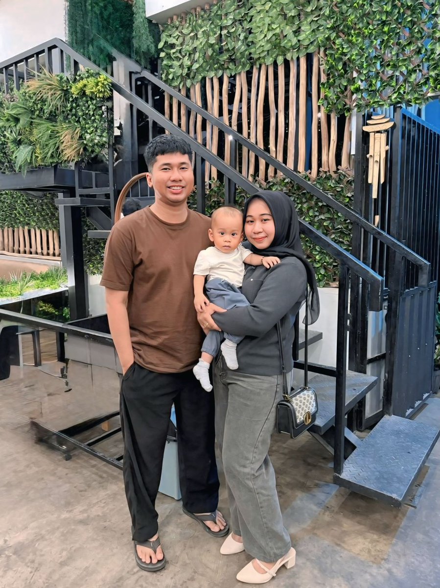herditapermatas's tweet photo. anakku sayang❤️
terimakasih sdh tumbuh jadi bayi yg pintar, peasian, dibawa kemana aja kada pernah rewel, jadi anak yg berbakti dan berbudi nak, kesayangan kami🫶🏻 https://t.co/5YNSlfcqmg