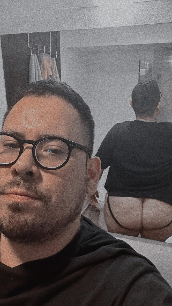 rosalesonline_'s tweet photo. Me siento gigante y sensual. 🥴🥵🥵🥵🥵🥵🥵🥵 https://t.co/ire56Iqs2f