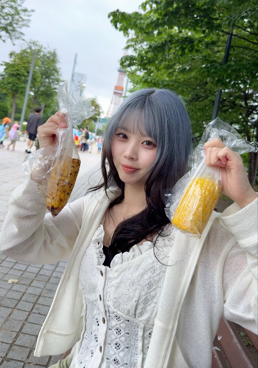 mokakauta's tweet photo. おはよ！🎋
良い1日を🙌🏻

北海道とうきび美味しすぎた！！🌽 https://t.co/j194YnLCh7