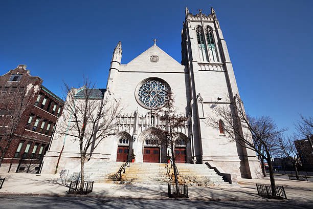 FlipChicagoRed's tweet photo. Imagine a Catholic church in Auburn Gresham receives $33.7 million in public funding.

Crime continues to impact the community.

Meanwhile, Father Michael Pfleger of St. Sabina Church has publicly opposed deploying the National Guard as part of the response to violence.

As the RICO continues ….. 

https://t.co/NSOZGGEMsu 

#ChicagoFlipsRed