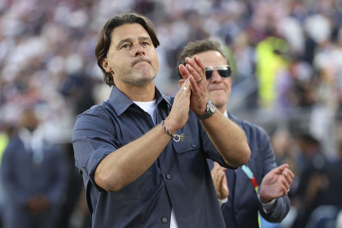 frabigol's tweet photo. -> Se hace el estadounidense
-> Usa el poder de Trump para arreglar por atrás con la FIFA
-> Se come CUATRO y queda afuera

MAURICIO POCHETTINO 🤡👏🏻 https://t.co/s5XJj5trtR