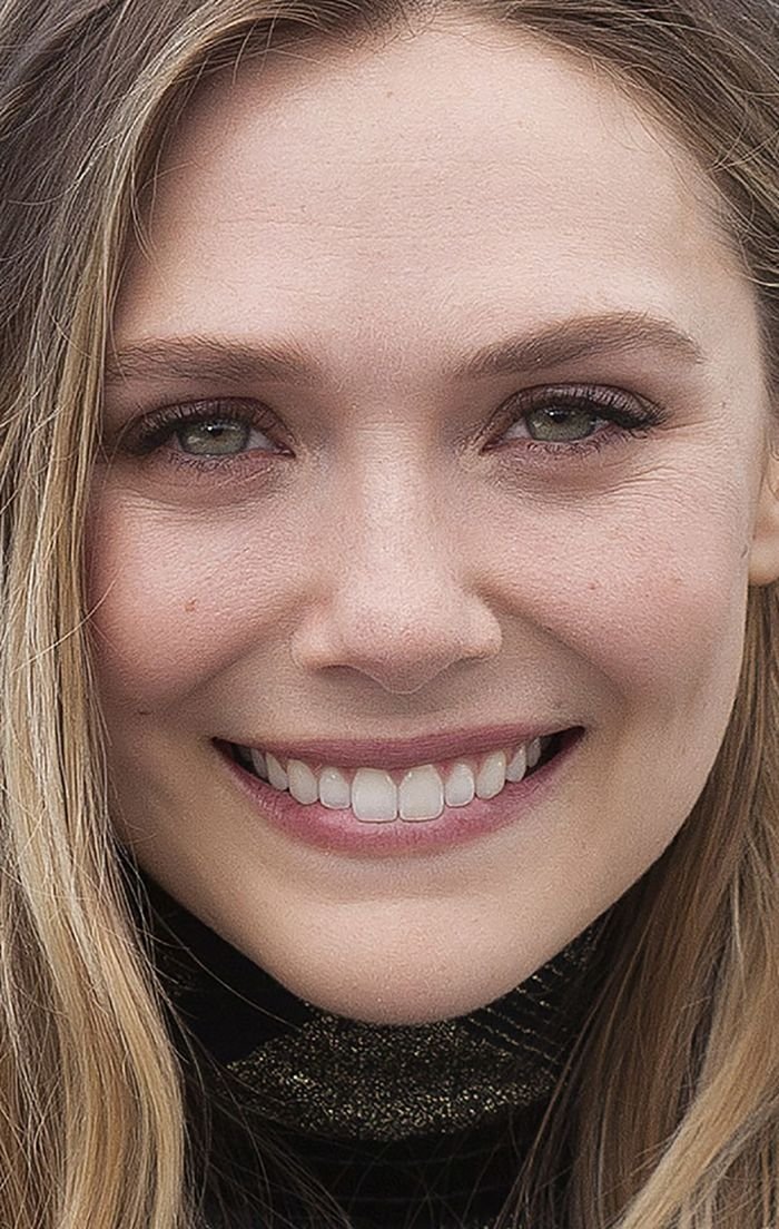 HollywoodFaces's tweet photo. elizabeth olsen, de absolute queen of green eyes and radiant smile 💚 https://t.co/PQK6ti3bxZ