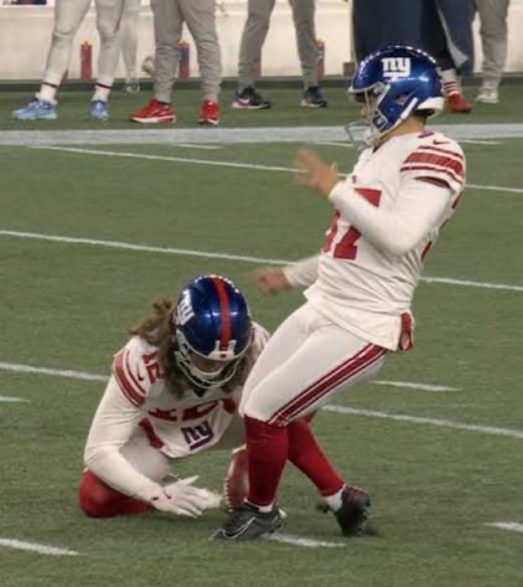 Kunj914's tweet photo. Freese trying to get the ball out #USA https://t.co/0turCg52n3