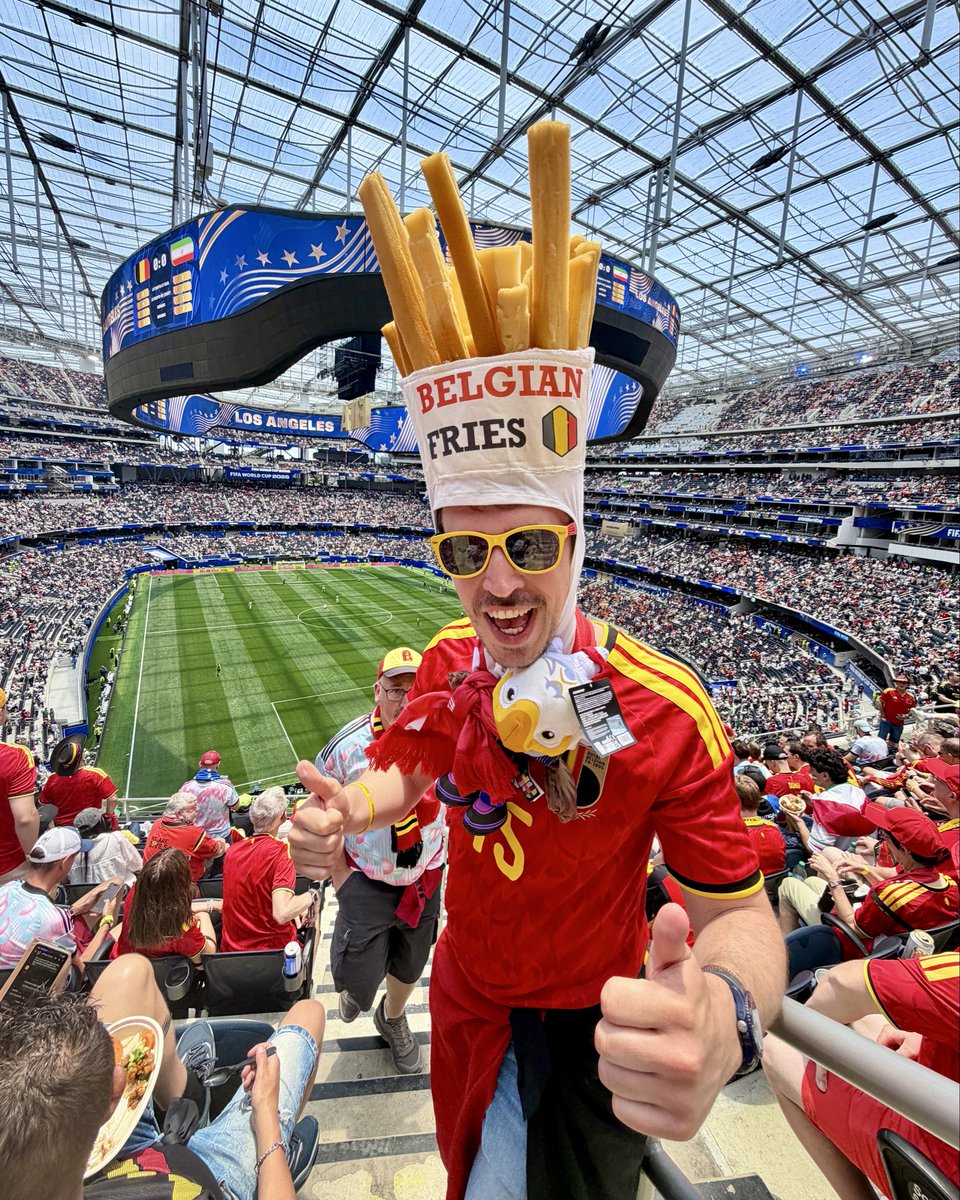 SoFiStadium's tweet photo. See you back in Los Angeles, @BelRedDevils  🇧🇪🍟 https://t.co/9bj6cxMAiz