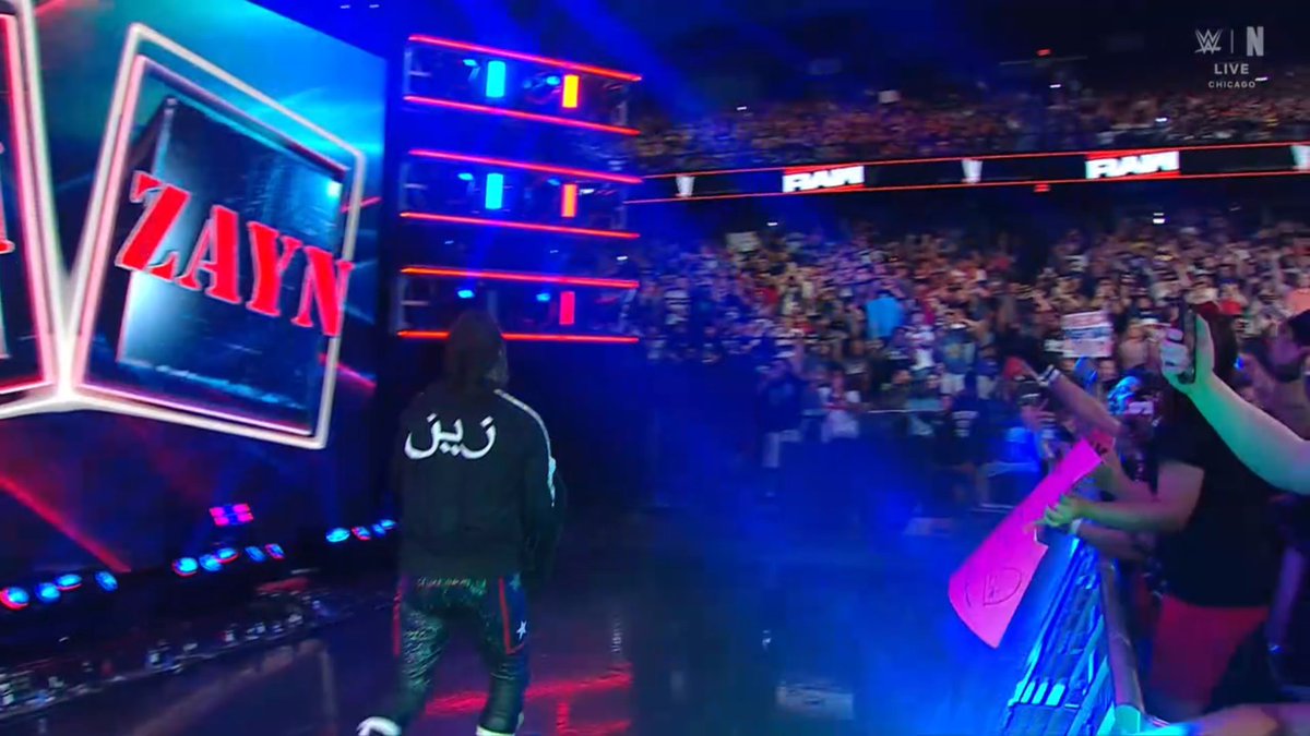 EliteClubS0B's tweet photo. Sami Zayn making his entrance for his first and most likely final title defense.

9 days... 🥲

#WWERaw https://t.co/ADFd2LOUQC