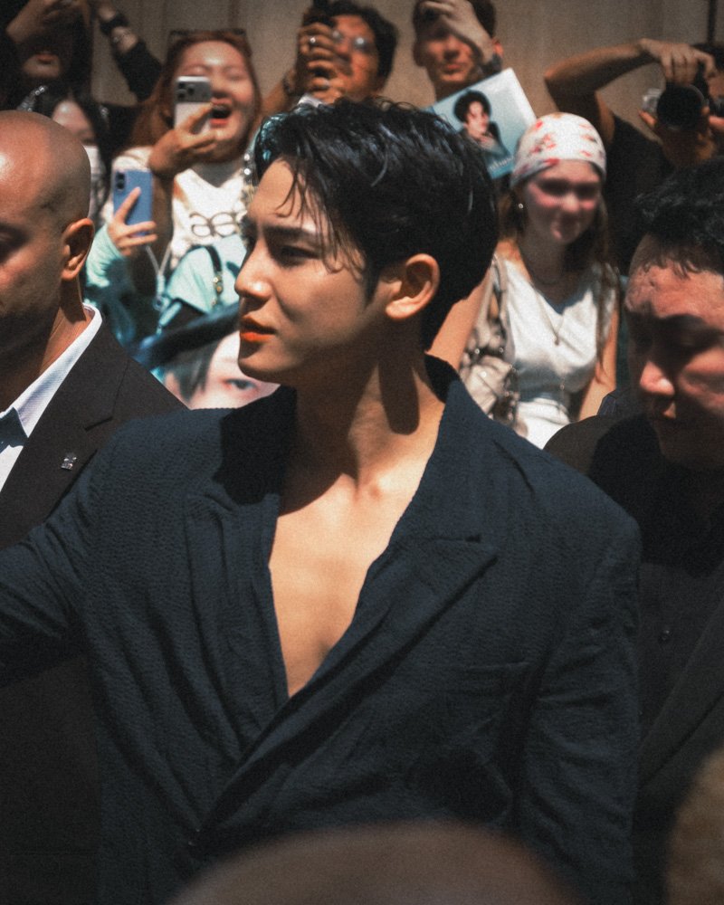gyumedia's tweet photo. @Dior @pledis_17 DIOR FALL WINTER 2026-2027 HAUTE COUTURE SHOW #민규 (via nabrucols)
🔗 https://t.co/PuilLwd8YI

MINGYU FOR DIOR COUTURE
#MINGYUxDior #DiorCouture
@Dior @pledis_17 https://t.co/yLb13pYVSr