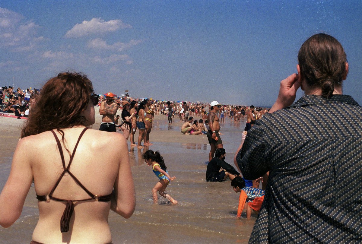 bichaelangelo's tweet photo. my friend snapped these pics of us on film at jones beach last friday ☀️⛱️ https://t.co/kH9pc8s39d