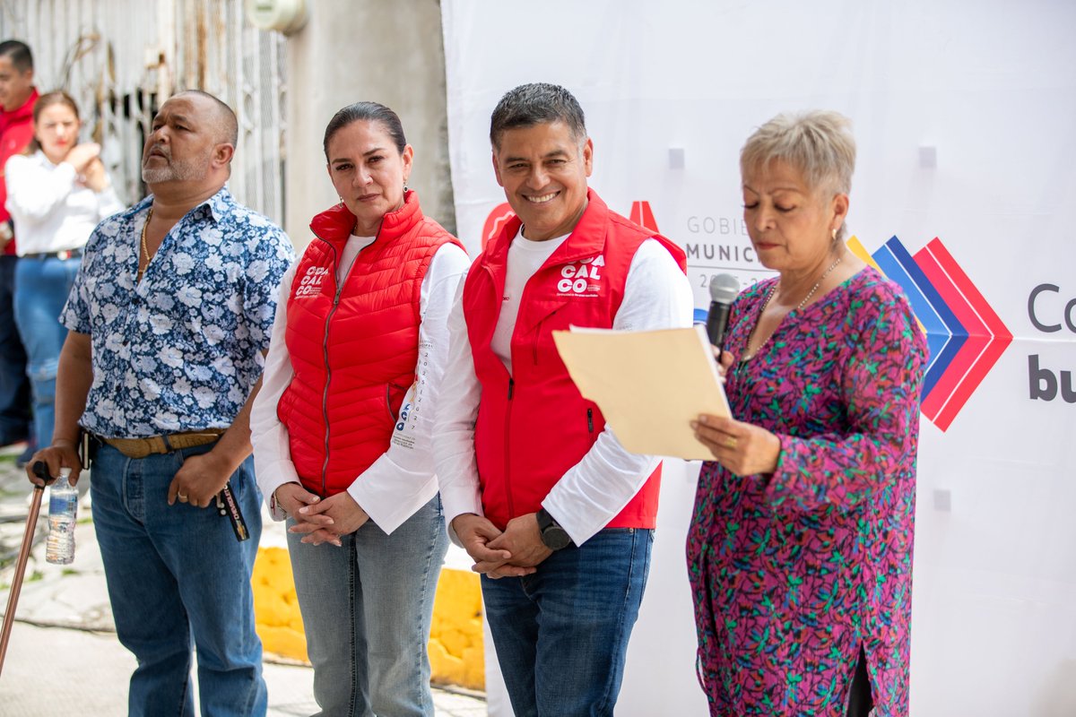 GobCoacalco2022's tweet photo. Gobierno y ciudadanía unidos logran grandes resultados. Inauguramos la rehabilitación del puente en El Ranchito, una obra que nació del trabajo en equipo junto a los vecinos.

¡Gracias por construir juntos un Coacalco más conectado y seguro!
#ContinuidadDeBuenosResultados https://t.co/gdcOdL6j0j