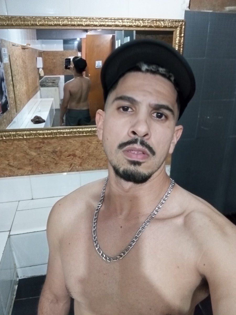 TonnyFenty's tweet photo. O pump é maravilhoso. https://t.co/TshhJLzdtb