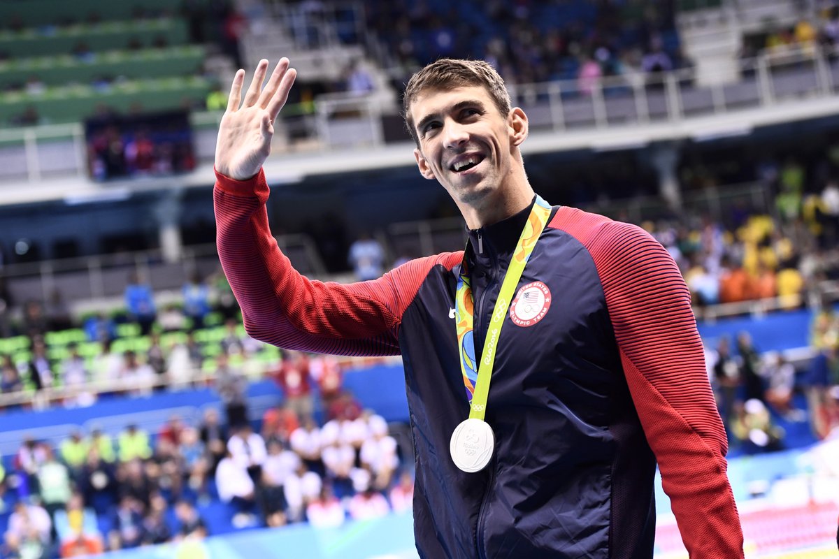 WiniSports's tweet photo. 🇺🇸 ESTADOS UNIDOS NAS OLIMPÍADAS

Eliminado da Copa do Mundo, os Estados Unidos são a maior potência da história dos Jogos Olímpicos.

🏅 O país soma 3.128 medalhas olímpicas: 1.231 ouros, 1.012 pratas e 885 bronzes.

As principais modalidades são o atletismo, com 862 medalhas, e a natação, com 606 medalhas. O país também tem grande destaque no basquete, ginástica artística, futebol feminino, tiro esportivo, entre outras modalidades.

❄️ Nos Jogos Olímpicos de Inverno, os Estados Unidos também são uma potência, com 363 medalhas conquistadas: 126 ouros, 133 pratas e 104 bronzes.

🏟️ Os Estados Unidos já sediaram 8 edições dos Jogos Olímpicos, entre Jogos de Verão e de Inverno. O país voltará a receber a Olimpíada de Los Angeles 2028 e os Jogos Olímpicos de Inverno de Salt Lake City 2034.

🏊 Michael Phelps é o maior medalhista da história dos Jogos Olímpicos, com 28 medalhas, sendo 23 de ouro. Em Pequim 2008, conquistou 8 ouros em uma única edição e quebrou inúmeros recordes.
