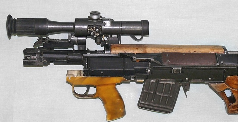officer_bell's tweet photo. Images of original TKB-0145S
What's interesting:
- 6x49mm caliber
- it could be folded
- gas trap system
- the gas block is located to the upper right of the barrel bore axis
- could shoot up to 1,3 km
Unfortunately, the gun was abandoned due to shortage of money
- kalashnikov_ru https://t.co/X1azvWGfqw