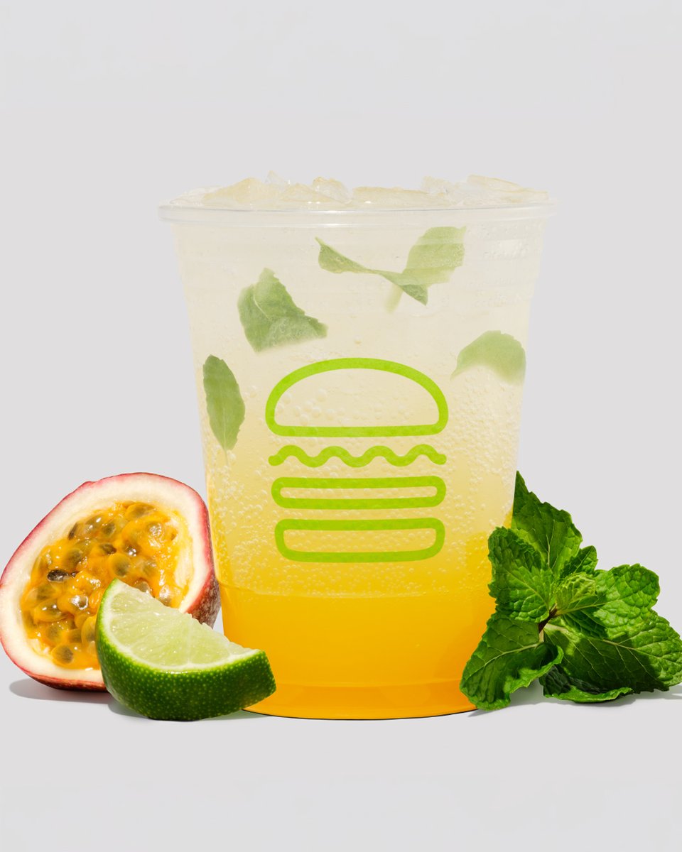 shakeshackUK's tweet photo. THE ISLAND IS CALLING! 🌴🥥

Grab a taste of the tropics with our new Island menu. 

🍔Island Chicken Burger
🐔Island Chicken Bites
🍟Island Fries
🍍Piña Colada Shake
🥤Sparkling Passion Fruit Mojito

Available for a limited time only!

#shakeshackuk #limitedtimeoffer https://t.co/txefyxhf6U
