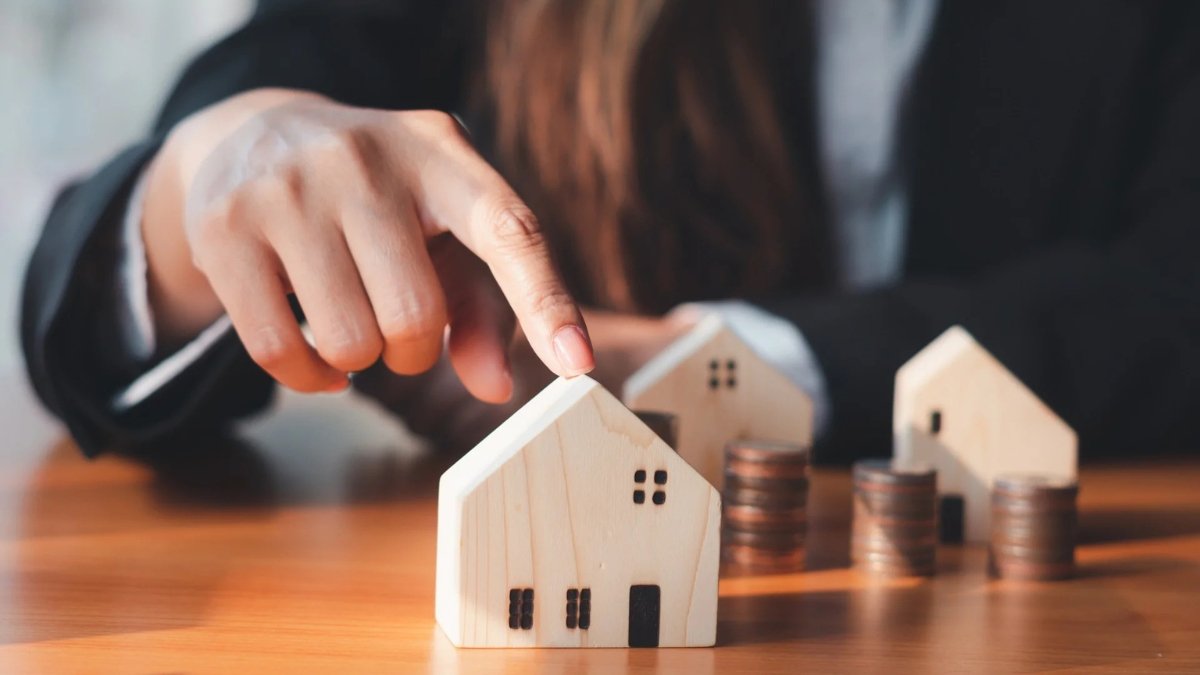 Grihik126837's tweet photo. Pre-sales and collections aren't the same thing.

Bookings show demand. Collections show the cash a developer has actually received.

Read more:
https://t.co/bnkF78tCXt

#PropertyTips #RealEstateIndia #Homebuyers #ProjectFunding #Grihik https://t.co/v0sqwzAOVA