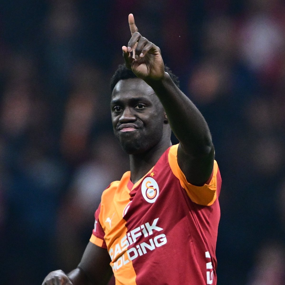 XATLETiKX's tweet photo. Galatasaray, Davinson Sanchez'in bonservis bedelini 35 milyon Euro olarak belirledi. (Milliyet) https://t.co/WO4kQSDpYw