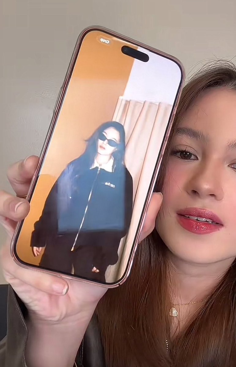 MataNgJelRi's tweet photo. Si Ellis na fini-flex ang picture ni Elodie na kuha niya.

TIKTALK WITH KRYSTAL MEJES
#KrystalMejes https://t.co/pynC64Lx16