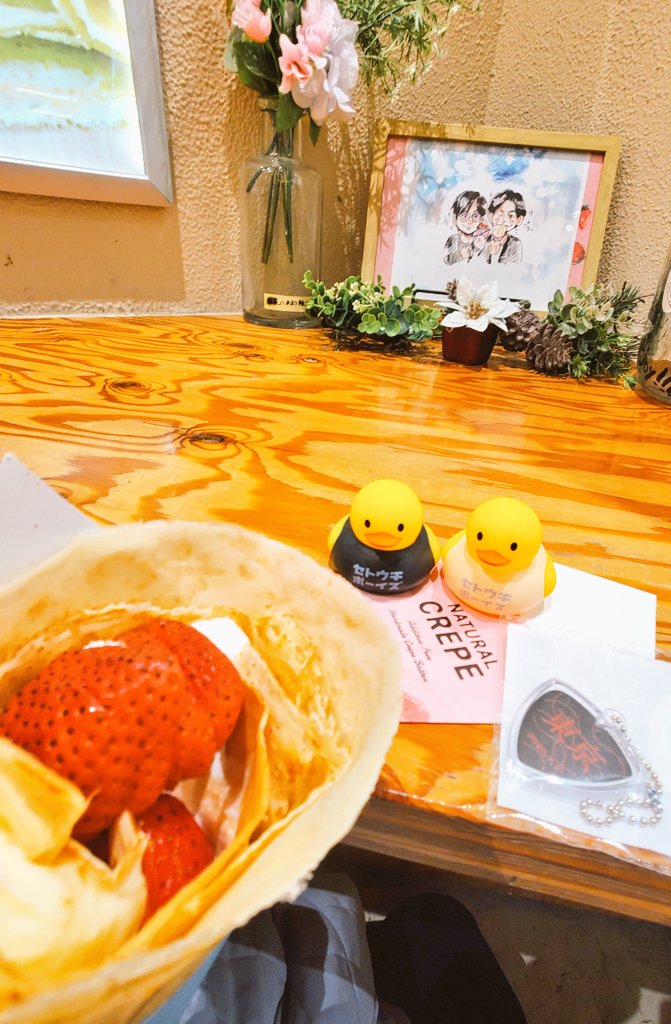 hitokano's tweet photo. やっと “あのクレープ” も食べれたよー！ https://t.co/u32xDYnimd