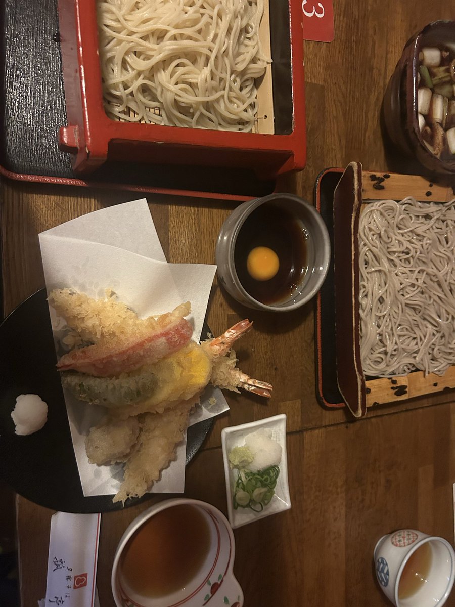 springemuu's tweet photo. Maoさんにお蕎麦連れて行っていただきました！
めっちゃ美味しかったです、、、🥹 https://t.co/agDUOZn5qW
