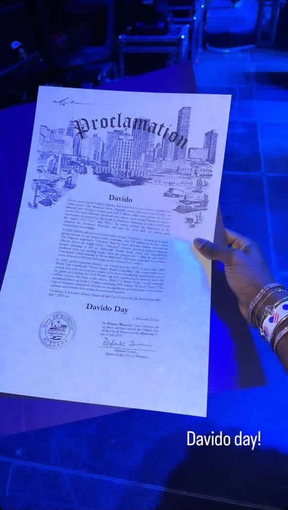 lifeofolaa's tweet photo. Today is Davido’s day in the city of Houston, Texas.🇺🇸 

July 7 #davidoday https://t.co/r2lkr55AHT