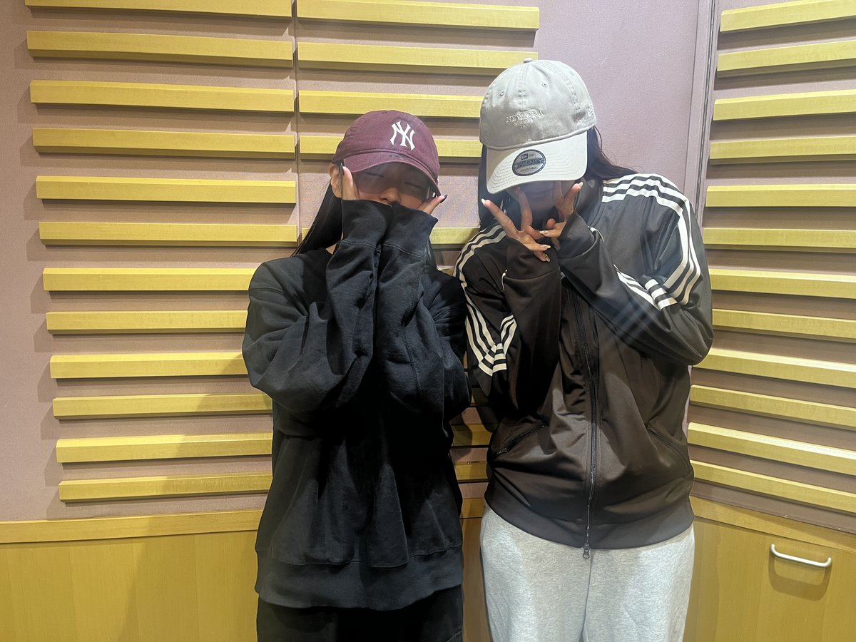 fz_radio's tweet photo. /
📢 このあと21:30から！
\

✨ 有楽町KAWAII LAB. KAWAII研究中！✨

🎙️ #南なつ@natsu_ct0317

🎙️ #桐原美月@mizuki_ct0221

📻radikoからも聴けます！
https://t.co/PCMFsDqmWq

※野球中継延長により、放��休止の可能性もございます

#有楽町かわいい https://t.co/2Pd2MqOChh