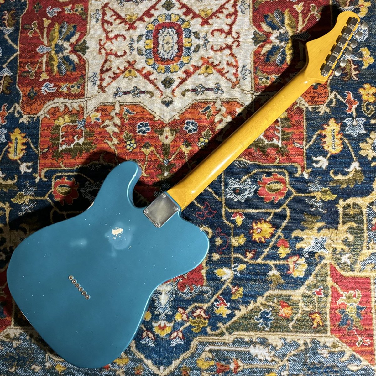 shima_toyokawa's tweet photo. 大阪発の実力派ブランド「#Infinite」から、新シリーズのクラシックモデル『TL/2S』が入荷🎸

オールラッカー塗装とエイジド加工が魅せるヴィンテージの風格✨ ハンドメイドながら驚異のコスパを実現した極上サウンドをぜひ体感してください！

https://t.co/tci5NkK5kD https://t.co/TcczuUhSnG