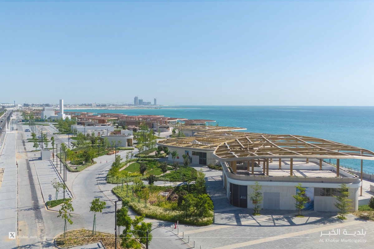 Khobar_mun's tweet photo. #بلدية_الخبر 

مشروع باي فرونت أحد أبرز الوجهات السياحية المرتقبة في مدينة #الخبر على مساحة 100 الف م2 ويشكل اضافة للقطاع السياحي في #الخبر 

#أمانة_المنطقة_الشرقية https://t.co/Nrkmaf5400