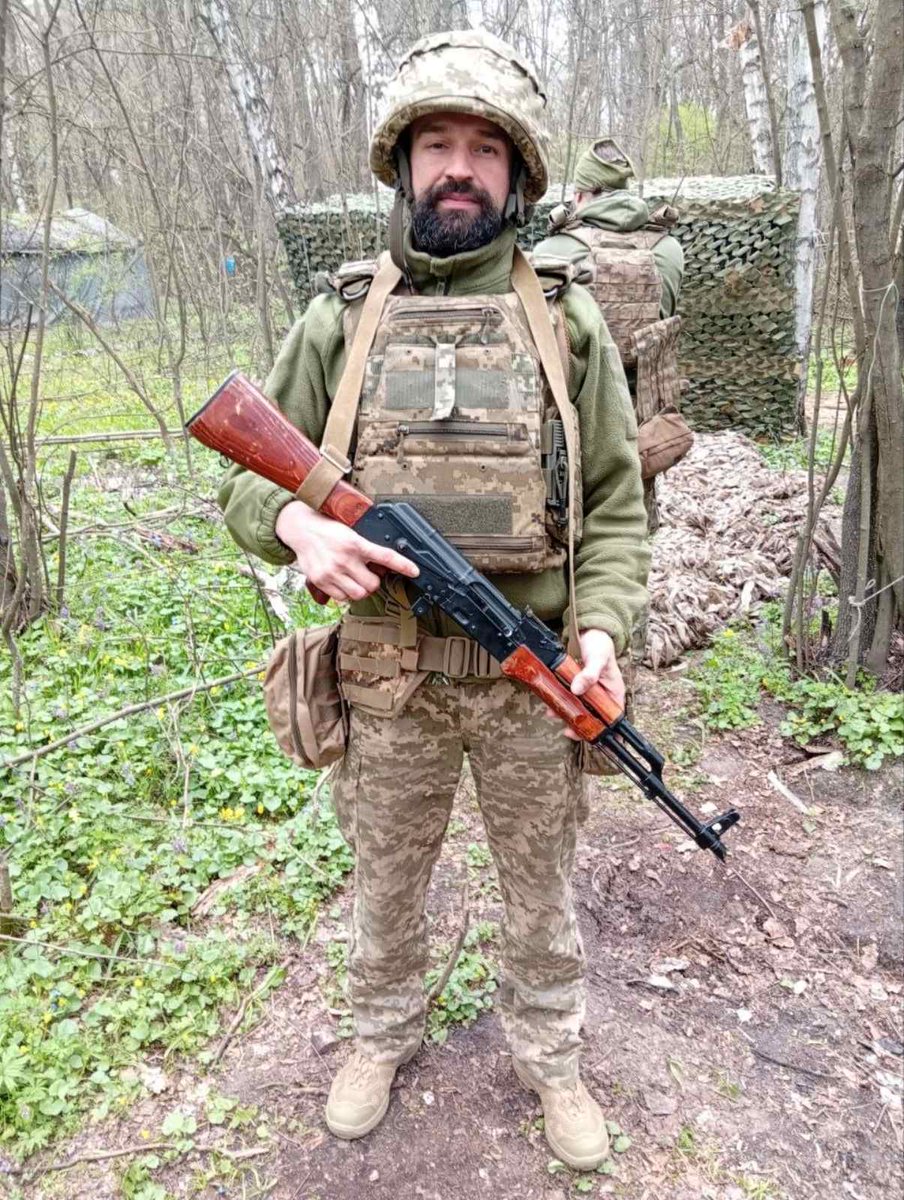vamkrush's tweet photo. Племінник. Вийшов на зв'язок. Два місяці невідомості. https://t.co/D26s7gwaSi