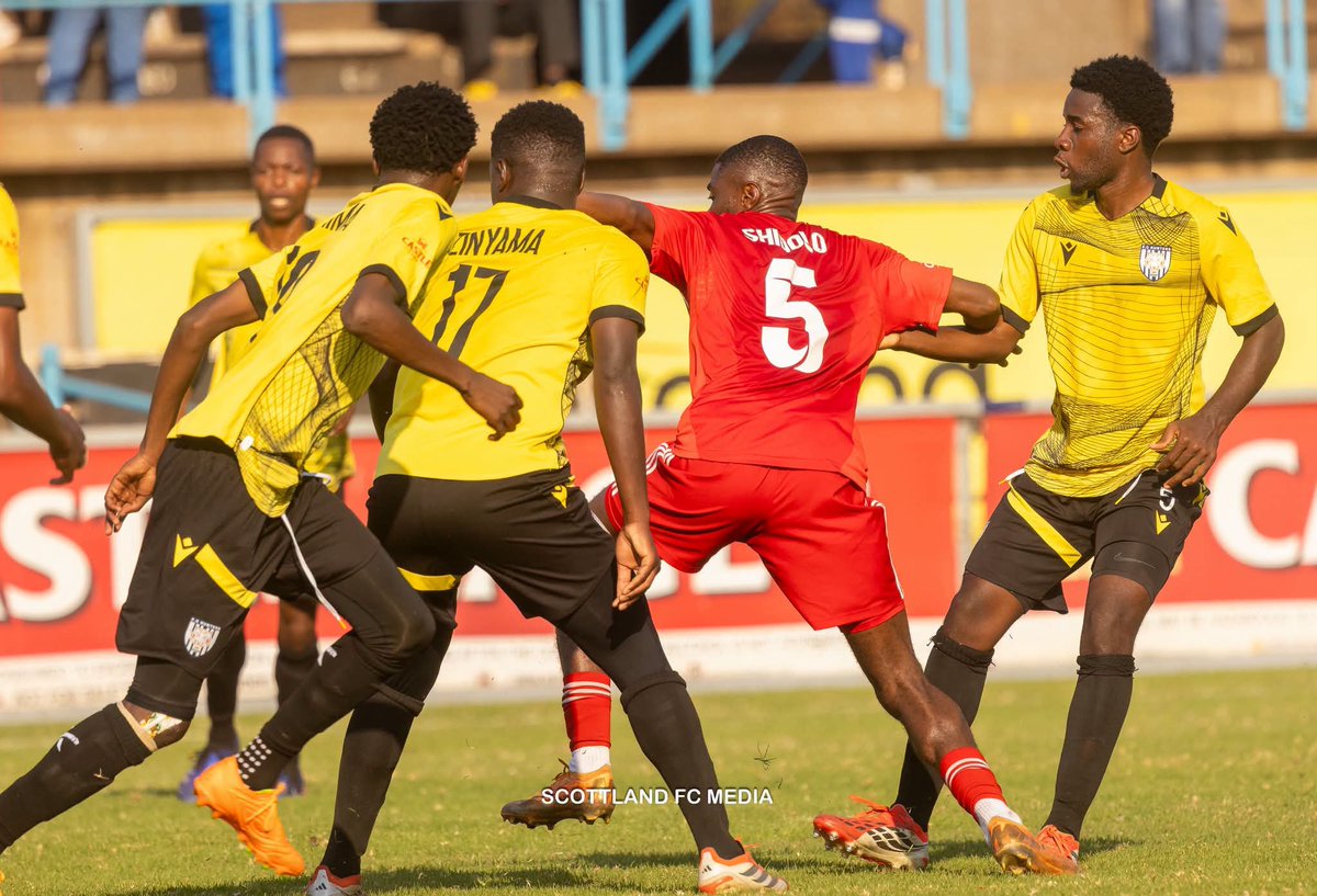 Mr_Tich's tweet photo. Moses Shidolo🇳🇦 is the best midfielder in the PSL right now. 

His goalscoring (3 in the last 3 matches) gives him a  slight edge over his midfield partner at Scottland, Mthokozisi Msebe 🇿🇼. https://t.co/sJbjbUVUGB