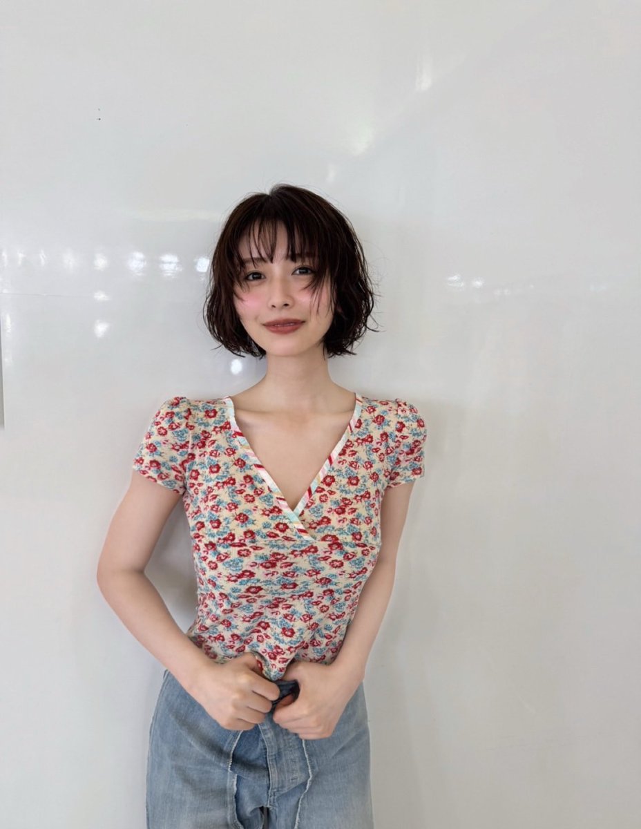 ねるちゃんがインスタを更新‼️ ねるちゃんの私服ショット‼️ #長濱