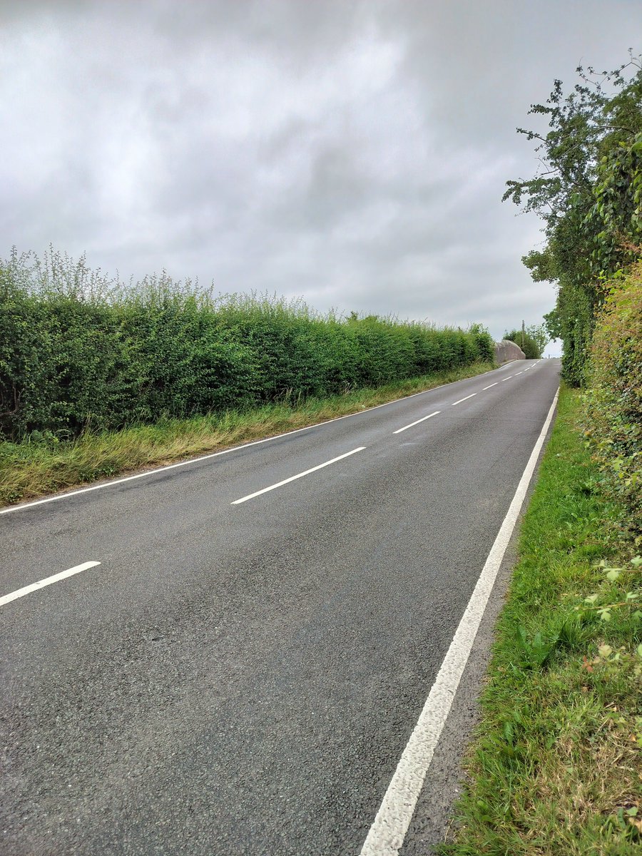 MillingtonSally's tweet photo. Morning 5km run
Back over at my folks, and a loop I've not done before. Down the busy Chester Road, and back up the quieter track of Lower Park Road.
Happy Tuesday! 😀🏃♀️
#Poynton #Running https://t.co/2IZlmJJLv9