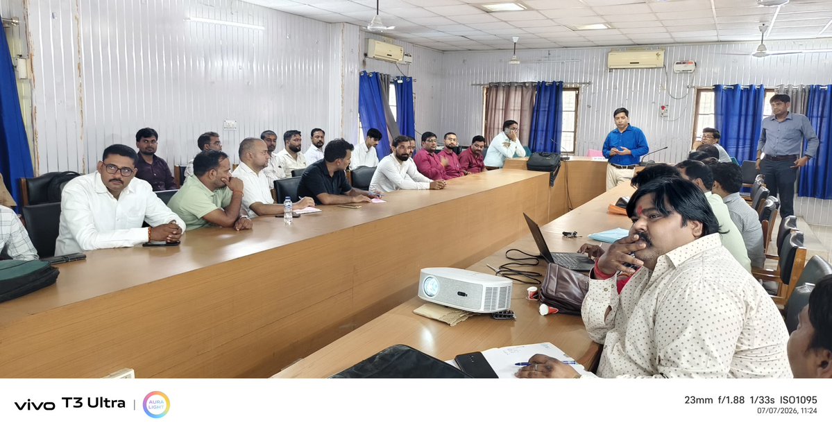 DhsKabir's tweet photo. Orientation regarding sanchari rog abhiyaan, Sant Kabir Nagar https://t.co/f10J8DbeUV