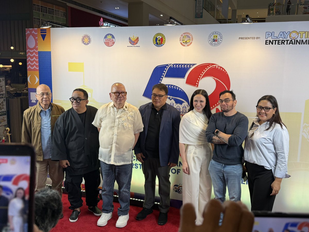 mjfelipe's tweet photo. THIS JUST IN: MMFF spokesperson Noel Ferrer has confirmed that for this year's festival - all movie tickets are priced at 299 pesos on all cinemas. Producers have the option to lower the prices but the max cap is at 299 pesos. https://t.co/p96mwXYVor