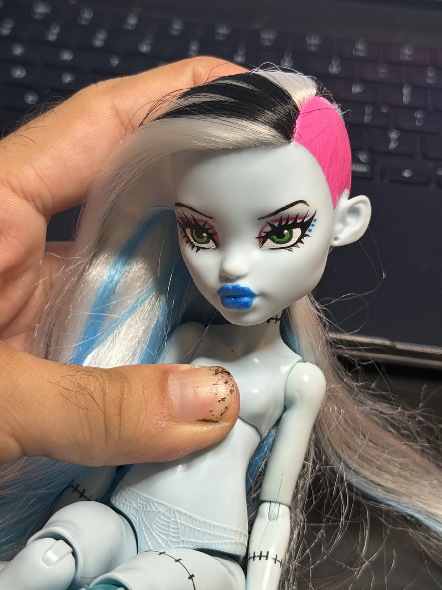 safety_p1ns's tweet photo. I have a soft spot for G3 Frankie’s sculpt #repaint https://t.co/RoHkZhGZIP