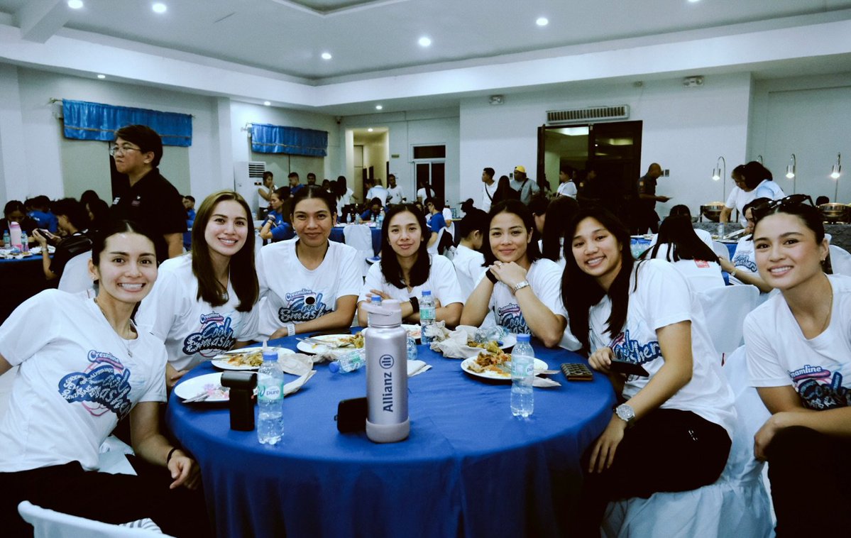biyayahh's tweet photo. about last night's ganap 🤍

📷 pvlph https://t.co/diwLTcdT5L