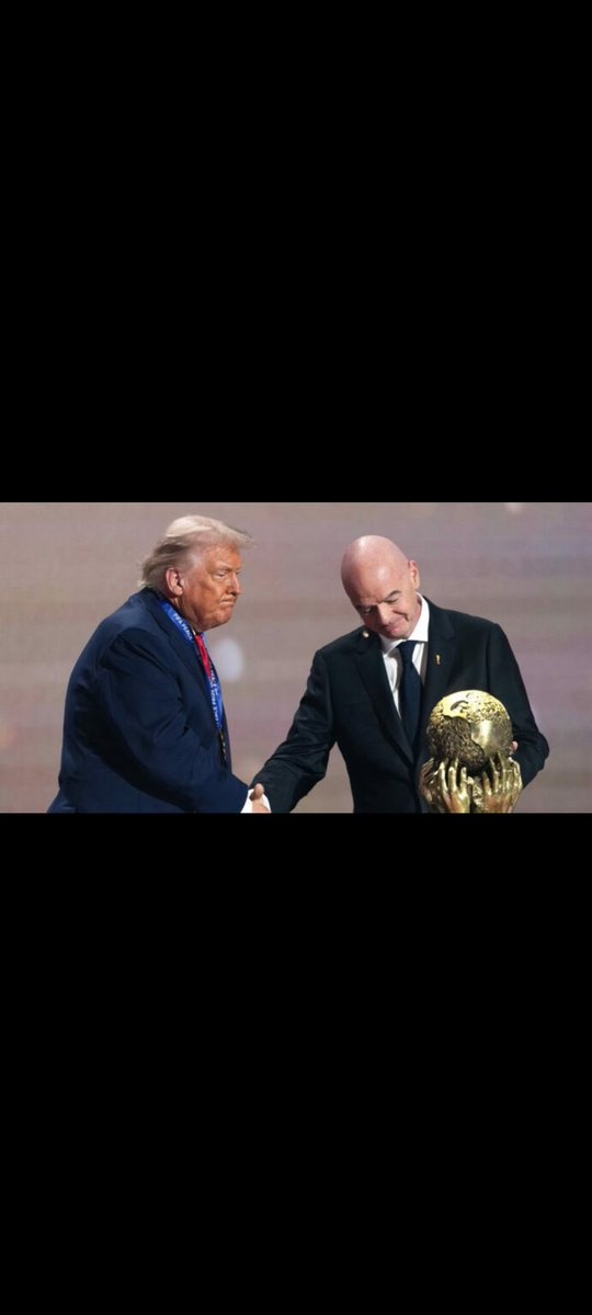 bercri72's tweet photo. #UsaBelgio
#balogun
#trumpredcard
#mondiali2026
Il diavolo fa le pentole
Ma non i coperchi😂🍐🍐🍐🍐 https://t.co/nJyEWteINW