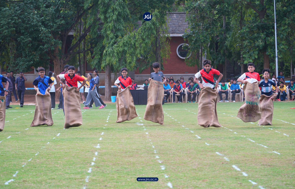 jirsbangalore's tweet photo. Fun, teamwork, and learning came together on the Hockey Ground as Grades 5โ8 students participated in an exciting evening of Fun Games.
Every activity encouraged confidence, collaboration, physical fitness, and joyful learning.
#JIRS #FunGames #StudentWellbeing #SportsCulture https://t.co/Uu5nVovNpR