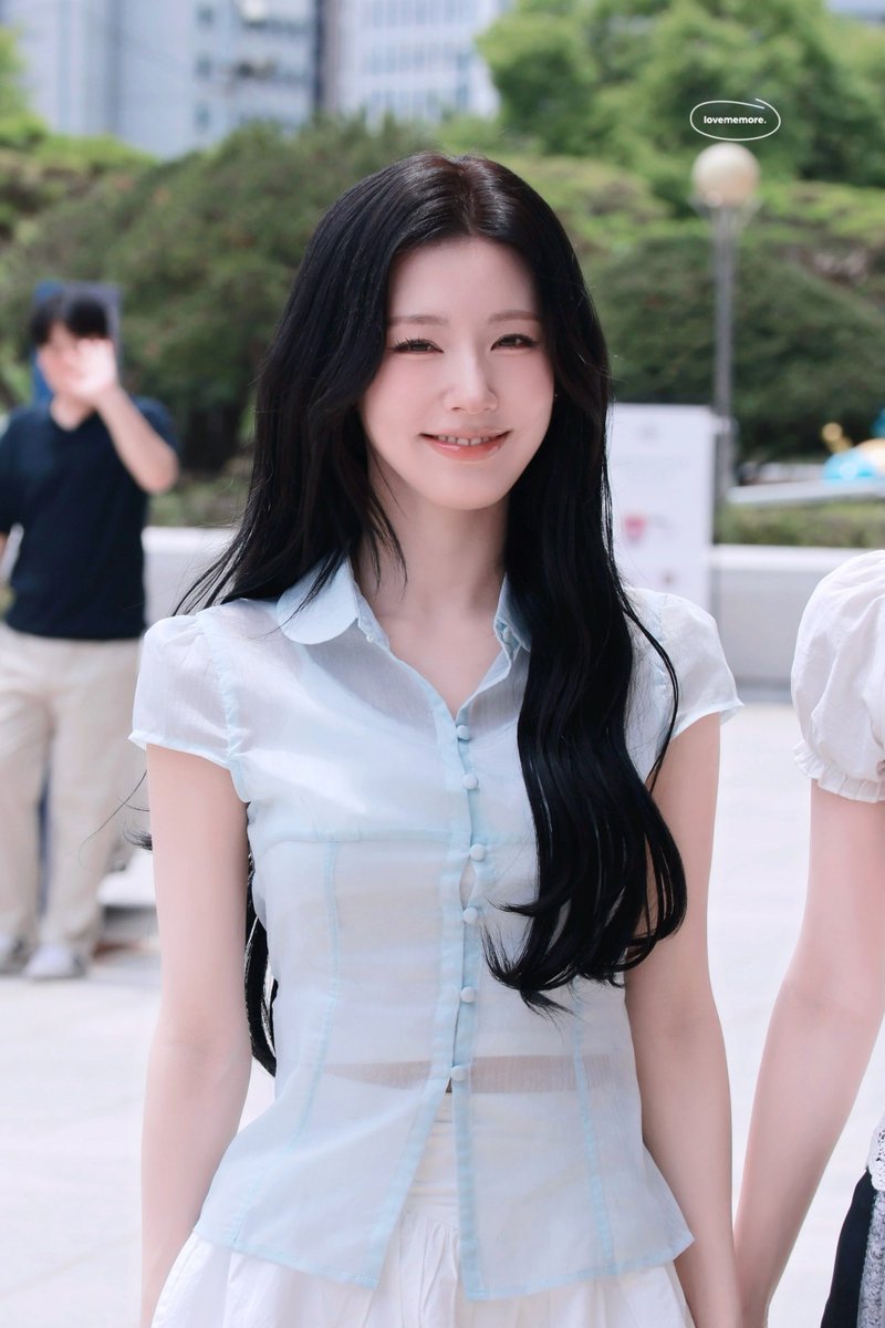 lovememore_my's tweet photo. 260707 눈못떠도 예뻐🫶🏻🫶🏻
#아이들 #idle #미연 #MIYEON https://t.co/5v8xPYQUfP