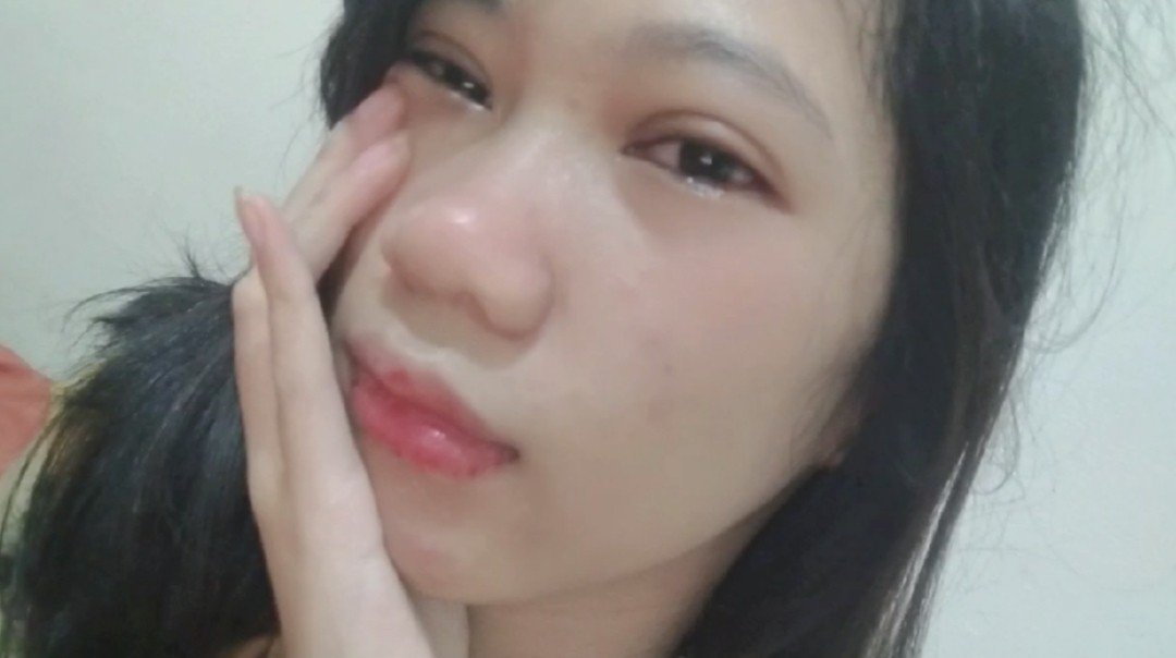 esseyburst's tweet photo. bulan ini mewek mulu anjay payah https://t.co/EJFMQjbJtH