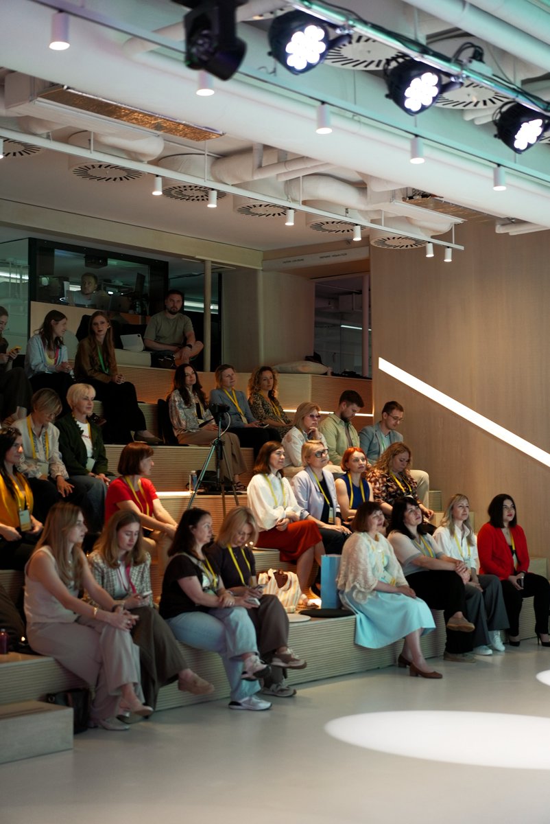 unwomenukraine's tweet photo. 👩‍💻 More than 600 women from across Ukraine graduated from the first UN Women AI School, gaining practical skills to to automate workflows, work with data, build AI assistants, create content, and turn ideas into future products and startups.

The journey concluded with an interactive networking event connecting graduates with AI experts. Investing in women's digital skills means investing in Ukraine's inclusive recovery.

🔗 Read more: https://t.co/HmwYKpqf8n

@mintsyfra @FinlandinUA @PLinUkraine @DKAMBinUkraine @NorwayAmbUKR @SwedeninUA