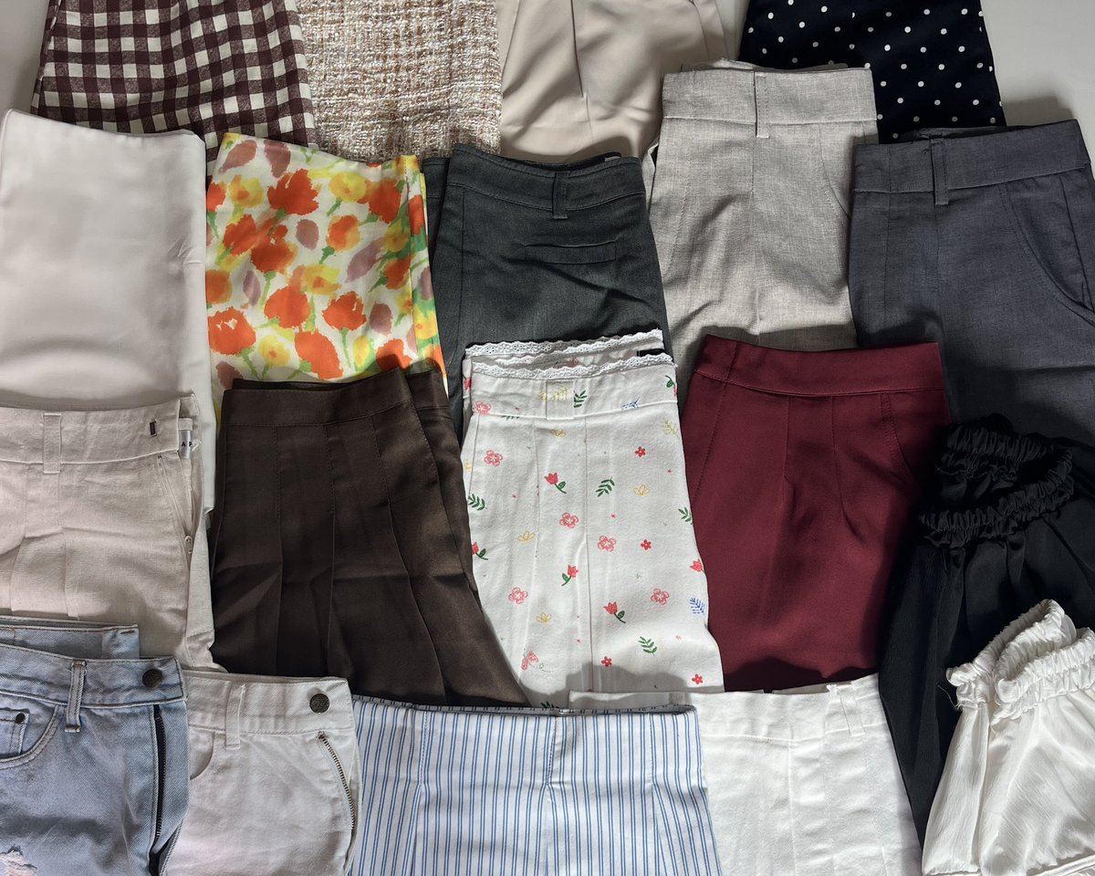 tonpaiiZqY's tweet photo. ส่งต่อของเราเอง
รองเท้า 41-42 
กระโปรงเอว 29-32
กระเป๋า kappa  8anglesshop 

ลงวันนี้ 07/07 19.00น.

🚚ค่าส่ง กระโปรง 30 บาท ไม่บวก
🚚ค่าส่ง รองเท้า กระเป๋า 40 บาท 

รี + ปัก ลด 5 บาท

#ส่งต่อเสื้อผ้า #ส่งต่อรองเท้า #เสื้อผ้ามือสอง #รองเท้ามือสอง #ส่งต่อกระเป๋า #กระเป๋ามือสอง https://t.co/gvwctm8Z9F