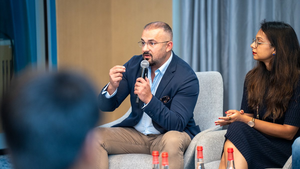 UOWD's tweet photo. What does it take to remain competitive in the employment market in 2026?

Industry representatives joined UOWD students and alumni to discuss AI-enabled recruitment, changing employer expectations and the skills shaping future careers.

#UOWD #Careers #Employability https://t.co/YKJWhf2ZWu