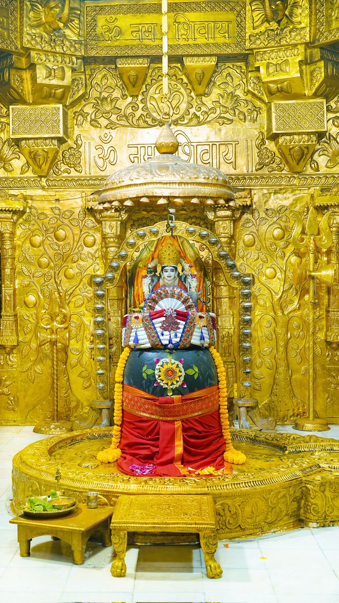 Somnath_Temple's tweet photo. श्री सोमनाथ महादेव मंदिर,
प्रथम ज्योतिर्लिंग - गुजरात (सौराष्ट्र)
दिनांक: 07 जुलाई 2026, ज्येष्ठ कृष्ण सप्तमी - मंगलवार
मध्याह्न श्रृंगार
07269915
#somnath #mahadev #shivji
#bhakti #somnathlivedarshan #somnathtemple #JaiSomnath #SomnathSwabhimaanParv https://t.co/Wgen5r9BIM